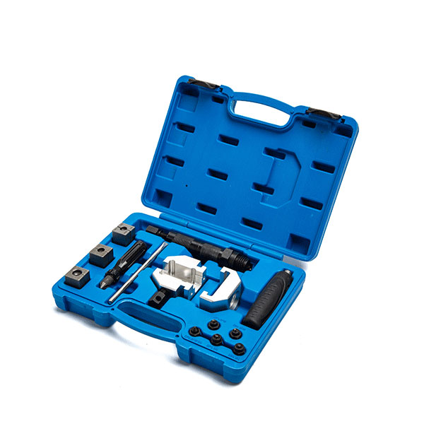 universal hydraulic flaring tool