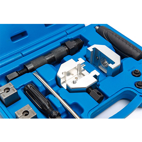 universal hydraulic flaring tool set